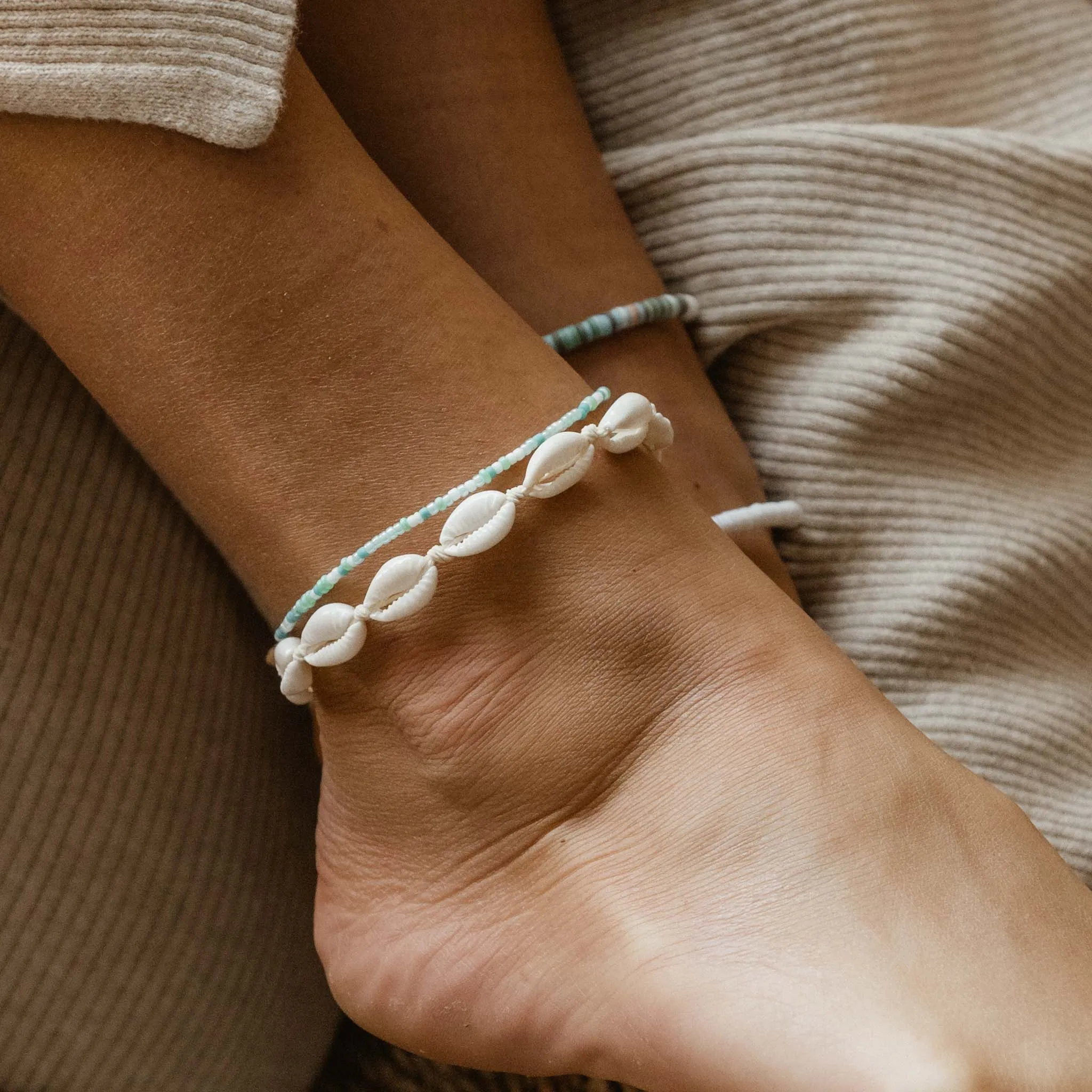 Alila Surfer Anklet Set