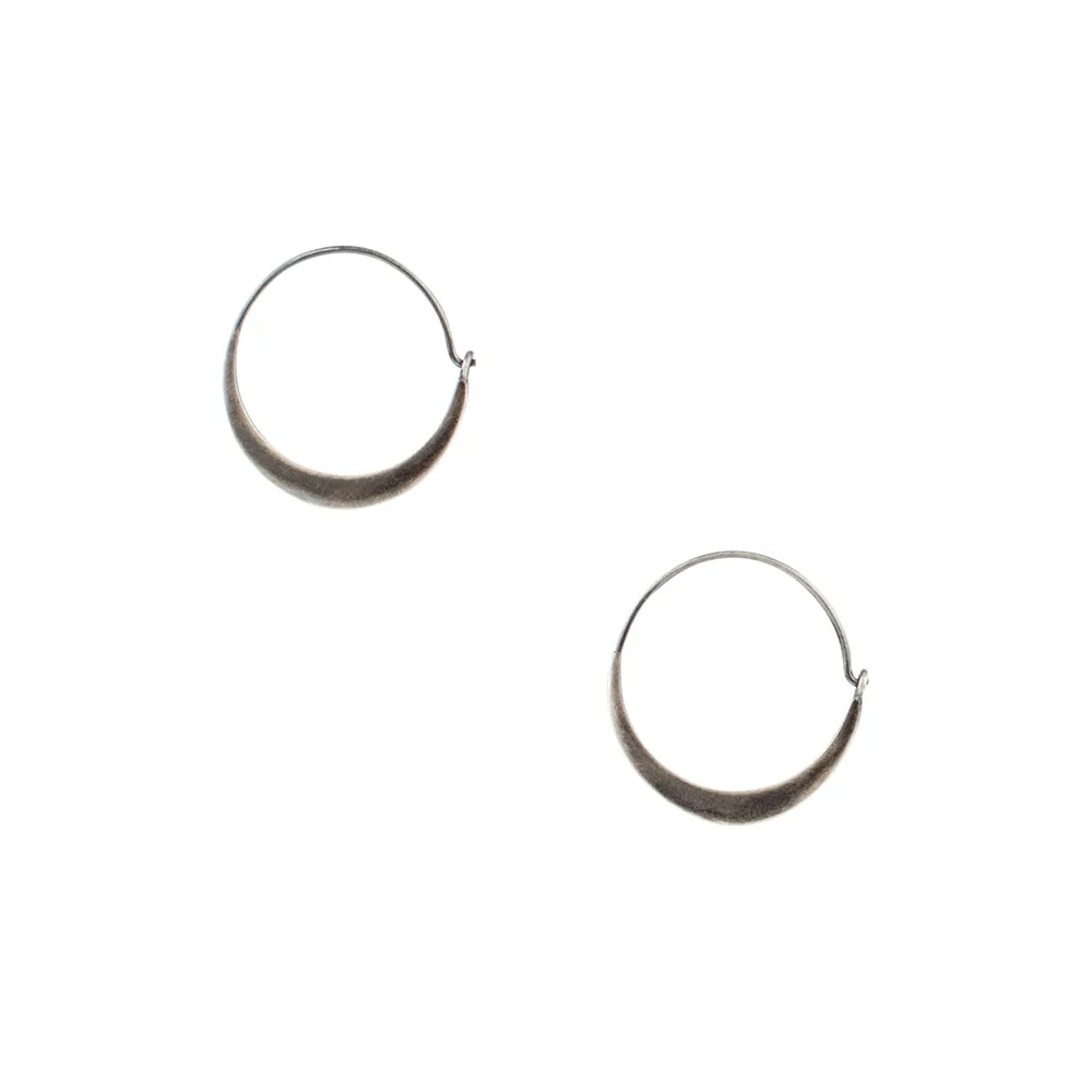 Arc Hoops in Antiqued Silver - 3/4"