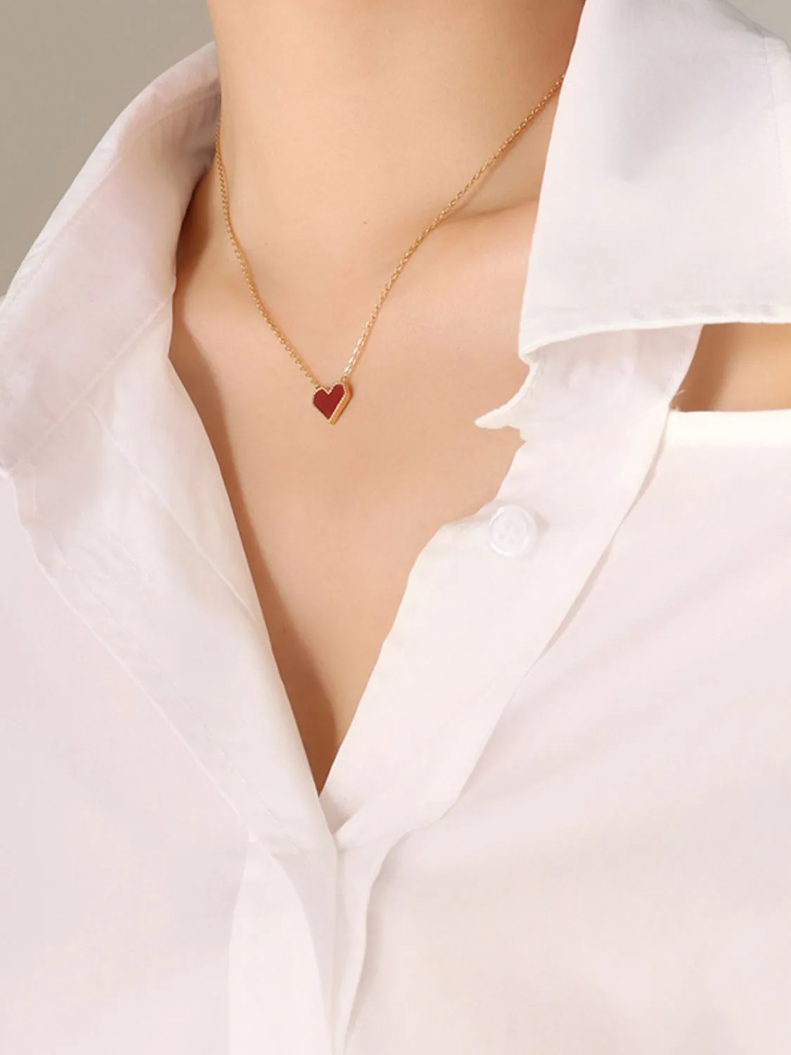 Dainty Red Heart Clavicle Chain Necklace