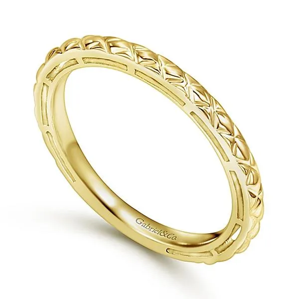 Engraved Stackable Ring 14K Yellow Gold | Mullen Jewelers