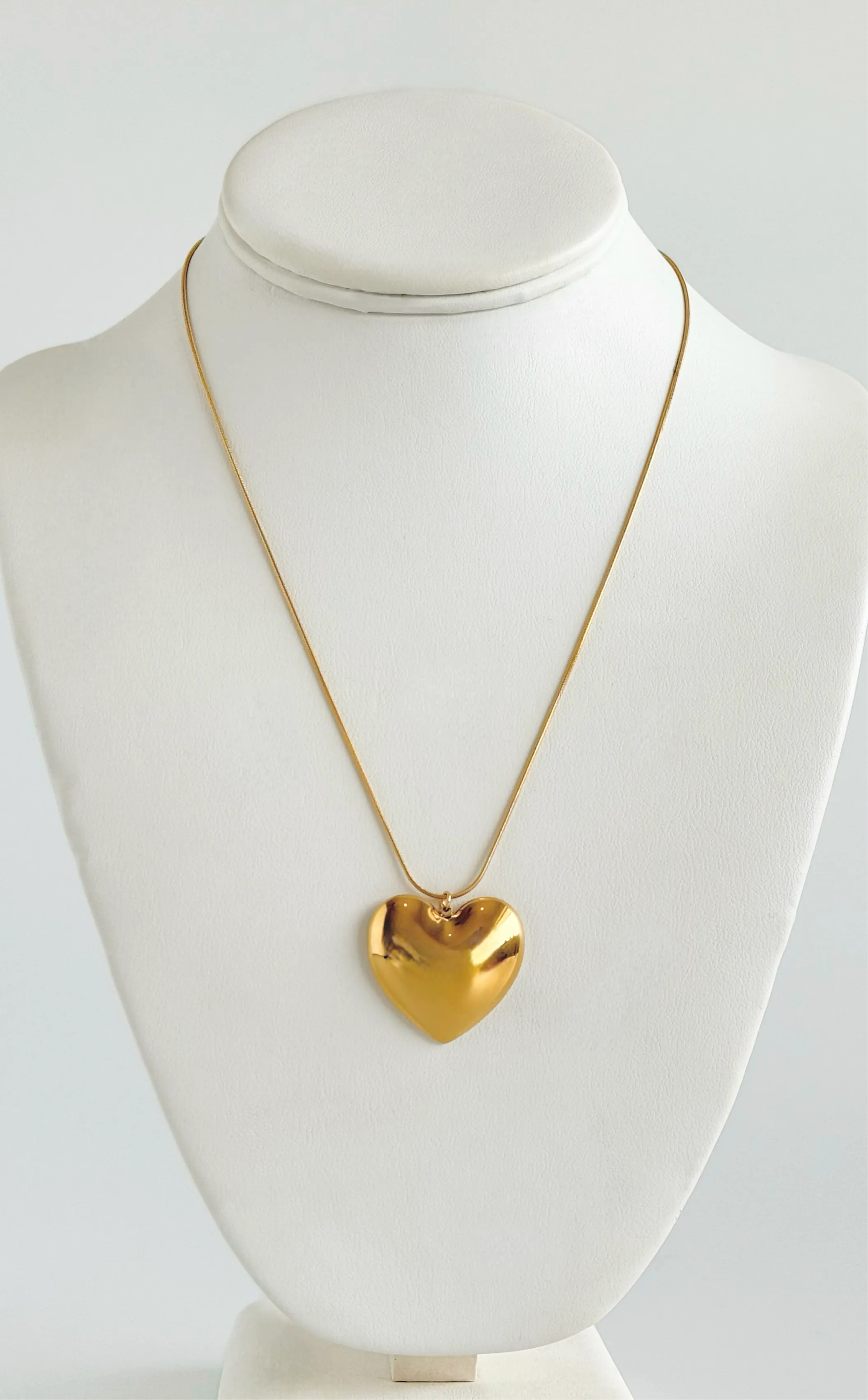 Golden Heartbeat Pendant Necklace