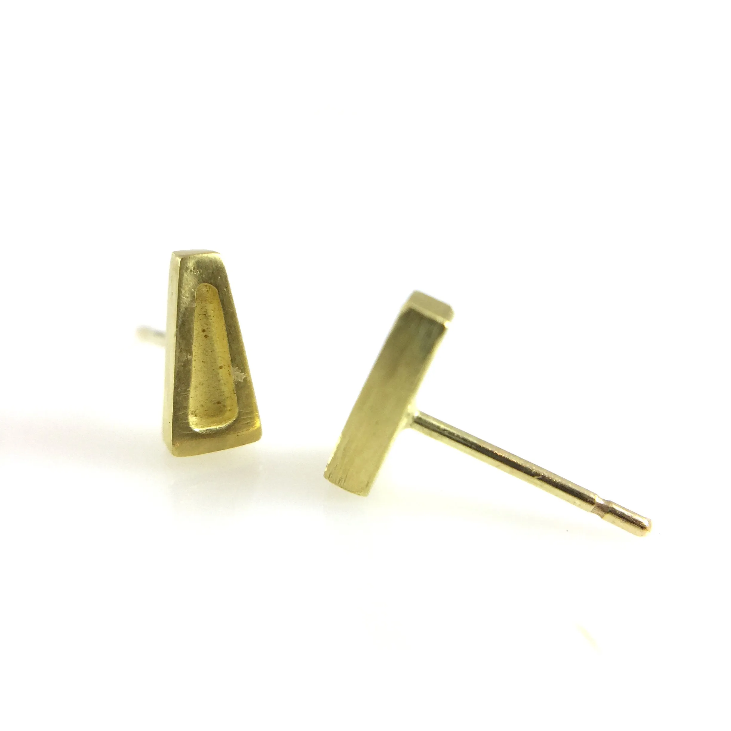 Mini 18k Triangle Studs