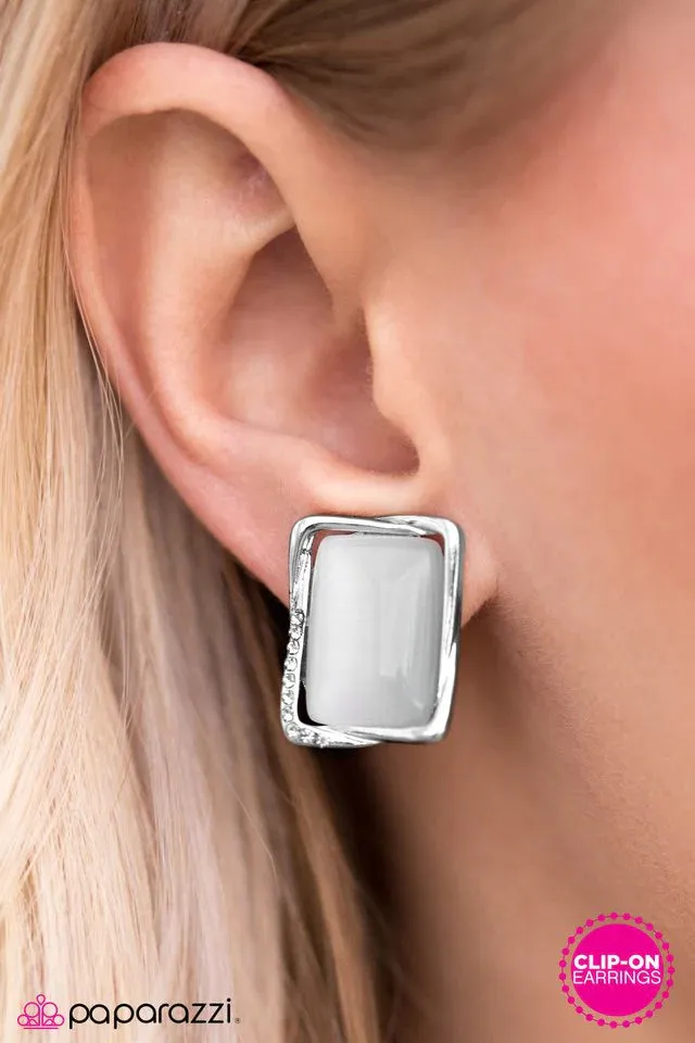 Paparazzi Earring ~ Truly Royal - Silver