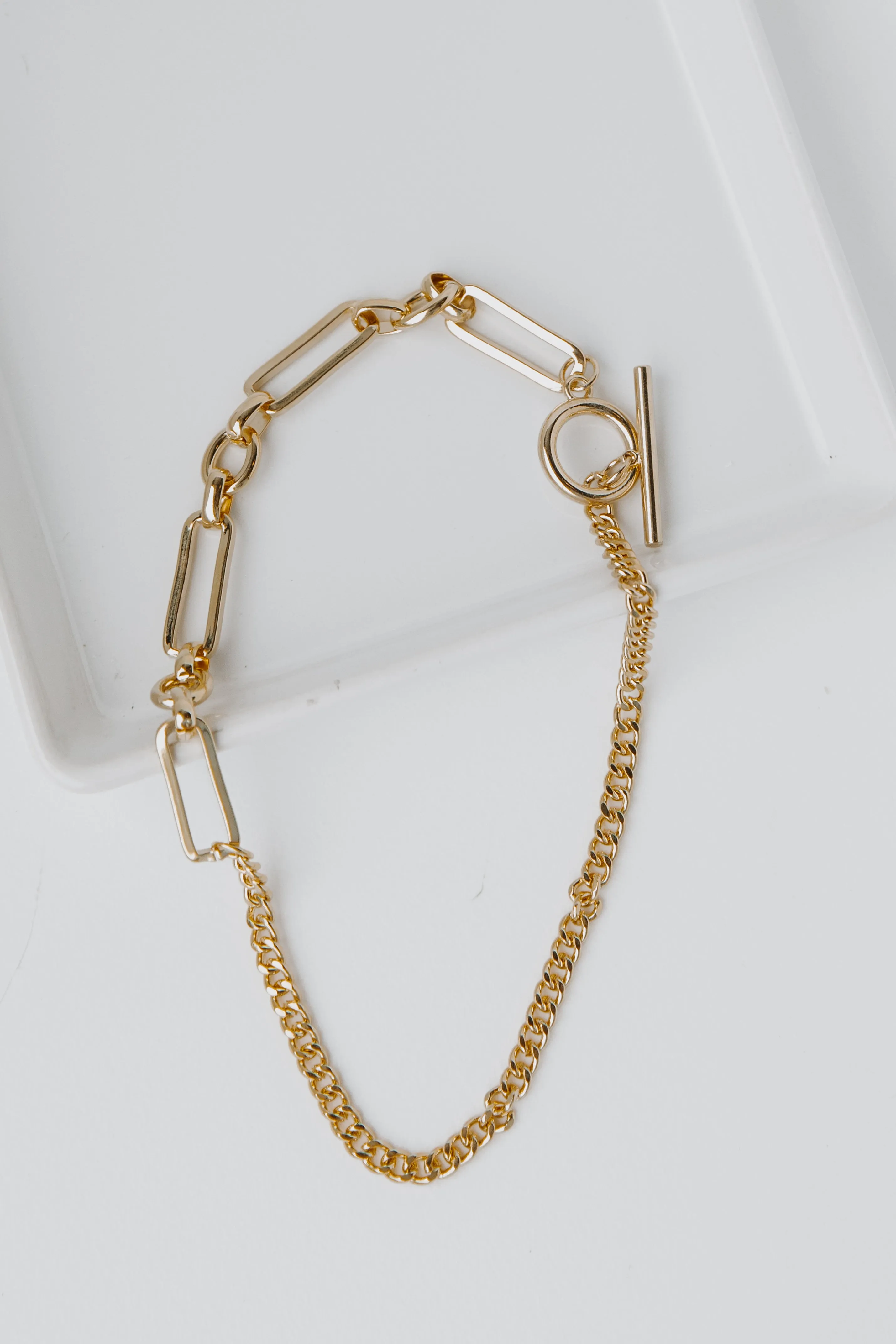 Rowan Gold Chain Necklace