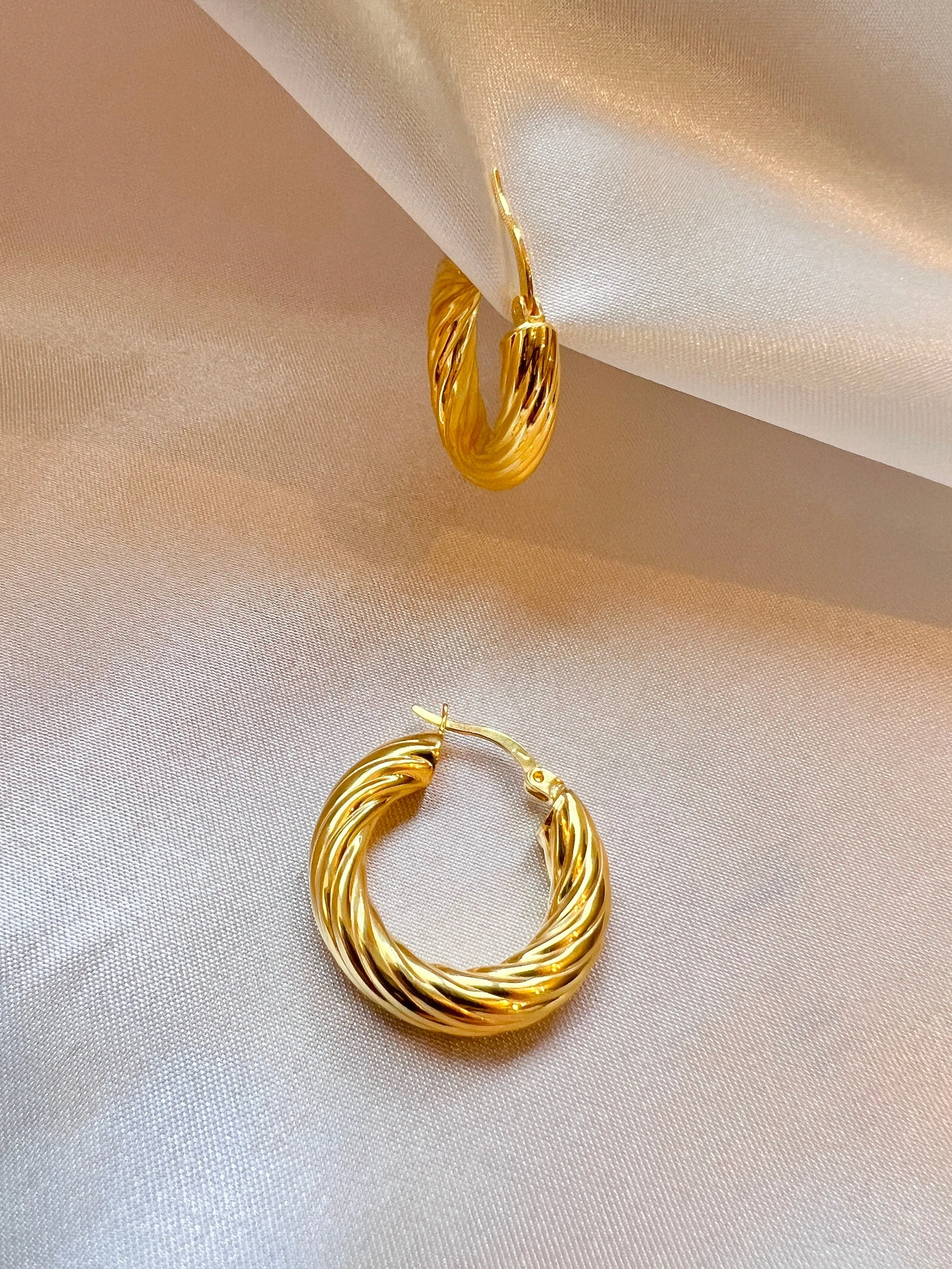 Sterling Silver Twist Hoops in Gold Thick Hoops Croissant Earrings Twisted Hoops Chunky Hoops in Gold Rope Hoop Earrings Simple Gold Hoops